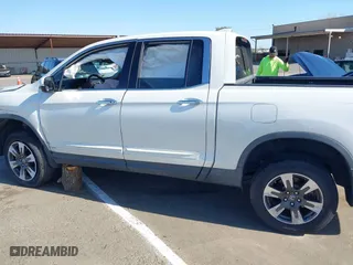 2017 Honda Ridgeline RTL-E with VIN 5FPYK3F7XHB011188, listed as a IAAI auction lot 41766257 with 90,020 mi miles. Bid and sale history available at carsss.com. Image 15.