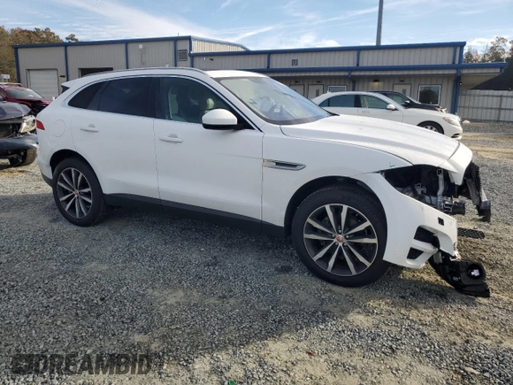 2020 Jaguar F-Pace 25t Prestige with VIN SADCK2FX1LA652961, listed as a Copart auction lot 80920254 with 55,702 mi miles and Salvage title. Bid and sale history available at DreamBid. Image 4.