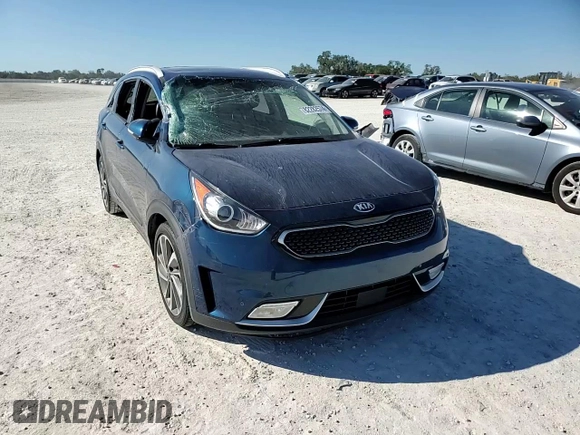 2019 Kia Niro Touring with VIN KNDCE3LC5K5235117, listed as a Copart auction lot 82282574 with 81,362 mi miles and Salvage Title. Bid and sale history available at carsss.com. Image 10.