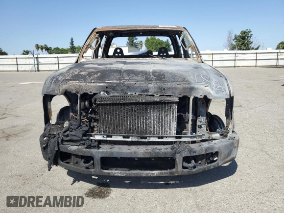 2008 Ford F-250 XL z VIN 1FTSW20R18ED45778, wystawiony jako Copart lot #55695935 z przebiegiem Nie podano mil oraz Nie do naprawy • Non repairable. Historia ofert i sprzedaży dostępna na DreamBid. Obrazek 5.