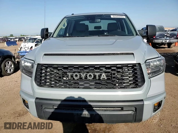 2018 Toyota Tundra SR5 с VIN 5TFHY5F16JX712563, выставлен на аукционе Copart как лот 62609265 с пробегом 169 076 миль миль и Списание • Salvage title. История ставок и продаж доступна на DreamBid. Изображение 14.