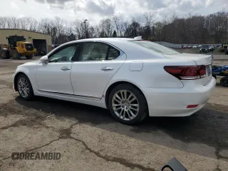 2016 Lexus LS 460 с VIN JTHBL5EF5G5140423, выставлен на аукционе Copart как лот 50889305 с пробегом 71 758 миль миль и Списание • Salvage title. История ставок и продаж доступна на DreamBid. Изображение 2.