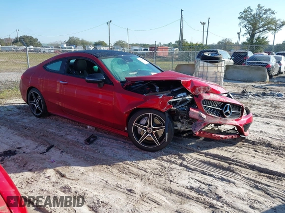 2018 Mercedes-Benz C 300 z VIN WDDWJ4KB9JF693250, wystawiony jako IAAI lot #41444482 z przebiegiem Nie podano mil oraz . Historia ofert i sprzedaży dostępna na DreamBid. Obrazek 1.