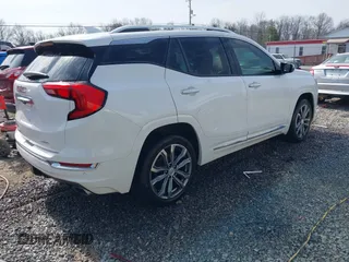 2019 GMC Terrain Denali with VIN 3GKALXEX9KL150158, listed as a IAAI auction lot 41678554 with 80,401 mi miles and . Bid and sale history available at carsss.com. Image 4.