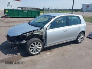 2014 Volkswagen Golf TDI w/Sunroof & Nav с VIN WVWNM7AJ9EW007463, выставлен на аукционе IAAI как лот 42211804 с пробегом 62 381 миль миль и . История ставок и продаж доступна на DreamBid. Изображение 2.