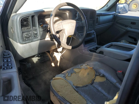 2005 Chevrolet Suburban LS with VIN 3GNEC16Z35G186832, listed as a Copart auction lot 79968144 with 237,942 mi miles and Salvage title. Bid and sale history available at DreamBid. Image 8.