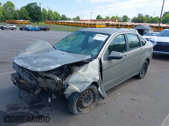 2008 Ford Focus SE with VIN 1FAHP35N68W198442, listed as a IAAI auction lot 39509774 with 180,247 mi miles. Bid and sale history available at carsss.com. Image 2.