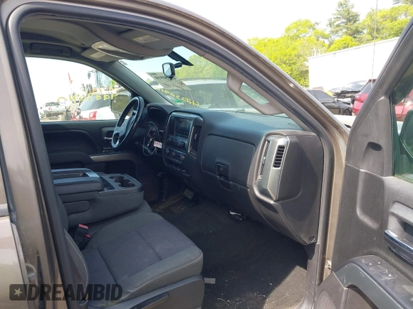 2015 Chevrolet Silverado 1500 LT with VIN 1GCUKREC8FF201315, listed as a IAAI auction lot 42250910 with 137,736 mi miles and . Bid and sale history available at DreamBid. Image 5.