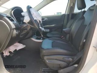2019 Jeep Compass Latitude with VIN 3C4NJCBB7KT854959, listed as a Copart auction lot 55556235 with 53,470 mi miles and Salvage title. Bid and sale history available at DreamBid. Image 7.