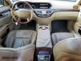 2009 Mercedes-Benz S-Class 5.5L V8 with VIN WDDNG86X79A258534, listed as a Copart auction lot 41706985 with 231,098 mi miles and Salvage Title. Bid and sale history available at carsss.com. Image 8.