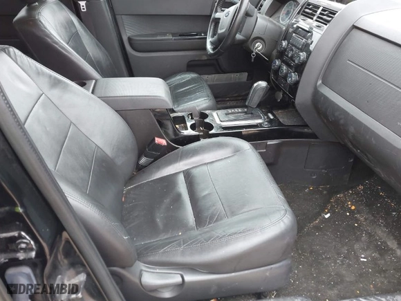 2012 Ford Escape Limited with VIN 1FMCU0E79CKC78018, listed as a IAAI auction lot 41503070 with 137,910 mi miles. Bid and sale history available at carsss.com. Image 5.