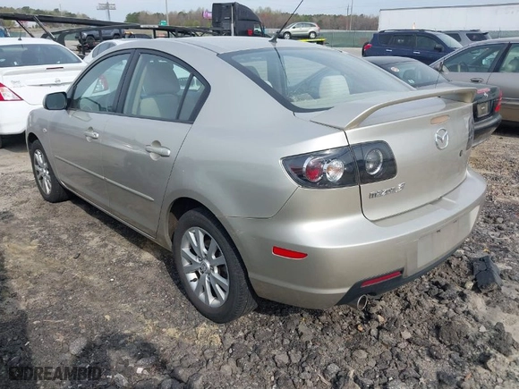 2007 Mazda Mazda3 i Sport with VIN JM1BK12F571684610, listed as a IAAI auction lot 41869981 with 203,816 mi miles. Bid and sale history available at carsss.com. Image 3.