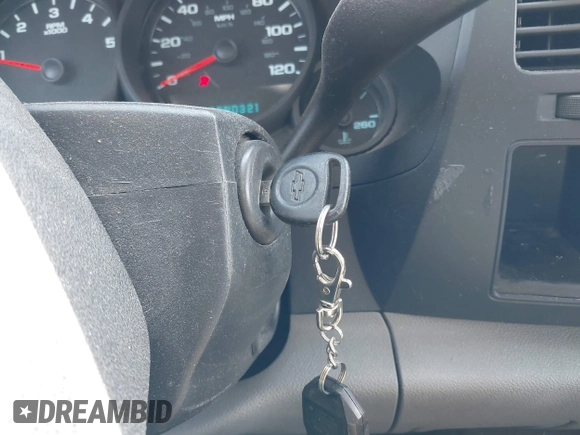 2008 Chevrolet Silverado 1500 Work Truck with VIN 1GCEC19X28Z322147, listed as a IAAI auction lot 42233304 with 132,411 mi miles and . Bid and sale history available at DreamBid. Image 11.