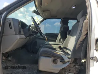 2002 Ford Super Duty F-250 XL with VIN 1FTNX21L62EC64514, listed as a Copart auction lot 67959914 with 354,142 mi miles and Salvage Title. Bid and sale history available at carsss.com. Image 7.