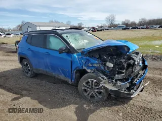 2023 Jeep Compass Limited with VIN 3C4NJDCN3PT549478, listed as a Copart auction lot 50624665 with 19,087 mi miles and Salvage title. Bid and sale history available at DreamBid. Image 4.