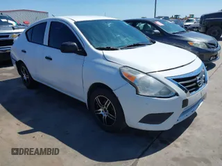 2015 Nissan Versa S Plus with VIN 3N1CN7AP0FL952210, listed as a IAAI auction lot 41754067 with 157,412 mi miles. Bid and sale history available at carsss.com. Image 1.