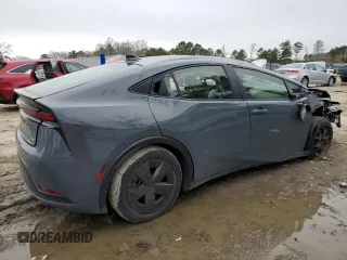 2024 Toyota Prius LE with VIN JTDACAAU9R3026384, listed as a Copart auction lot 47950135 with 21,299 mi miles and Salvage Title. Bid and sale history available at carsss.com. Image 3.