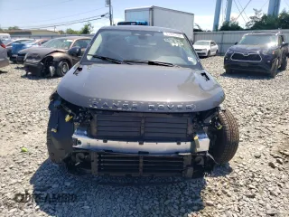2024 Land Rover Range Rover Evoque Dynamic SE with VIN SALZL2FX4RH238021, listed as a Copart auction lot 61915164 with 1,879 mi miles and Salvage Title. Bid and sale history available at carsss.com. Image 5.