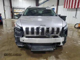 2018 Jeep Cherokee Latitude Plus with VIN 1C4PJMLBXJD562725, listed as a Copart auction lot 59078715 with 118,461 mi miles and Salvage title. Bid and sale history available at DreamBid. Image 5.