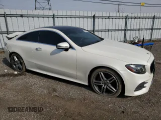 2018 Mercedes-Benz E 400 with VIN WDD1J6GB6JF040681, listed as a Copart auction lot 47460785 with 102,617 mi miles and Salvage Title. Bid and sale history available at DreamBid. Image 4.