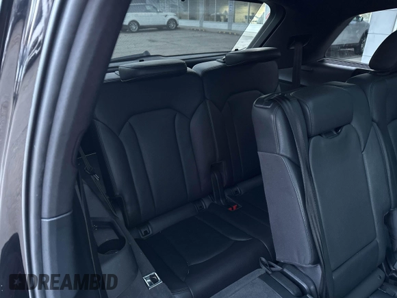 2017 Audi Q7 Premium Plus с VIN WA1LAAF78HD031810, выставлен на аукционе IAAI как лот 41808807 с пробегом 119 171 миль миль и . История ставок и продаж доступна на DreamBid. Изображение 6.