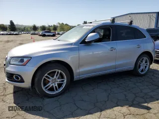 2016 Audi Q5 Premium Plus with VIN WA1L2AFP9GA035782, listed as a Copart auction lot 52967055 with 104,729 mi miles and Clean Title. Bid and sale history available at carsss.com. Image 1.