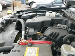 2007 Chevrolet Colorado 1LT z VIN 1GCCS199578140507, wystawiony jako IAAI lot #41518553 z przebiegiem 155 550 mil mil oraz . Historia ofert i sprzedaży dostępna na DreamBid. Obrazek 12.