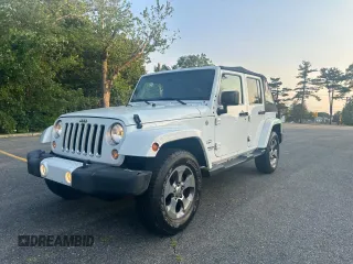 2016 Jeep Wrangler Unlimited Sahara with VIN 1C4BJWEG5GL215915, listed as a Copart auction lot 61690145 with 143,925 mi miles and Clean title. Bid and sale history available at DreamBid. Image 2.