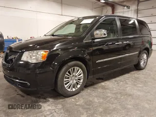 2015 Chrysler Town & Country Touring L z VIN 2C4RC1CG9FR728864, wystawiony jako IAAI lot #42211260 z przebiegiem 150 345 mil mil oraz . Historia ofert i sprzedaży dostępna na DreamBid. Obrazek 2.