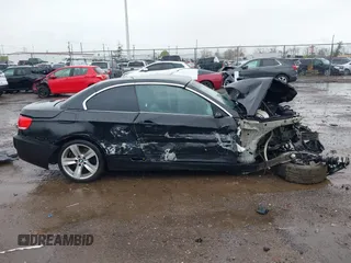 2007 BMW 3 Series 335i z VIN WBAWL73557PX48341, wystawiony jako IAAI lot #41964740 z przebiegiem Nie podano mil oraz . Historia ofert i sprzedaży dostępna na DreamBid. Obrazek 12.
