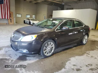 2013 Buick Verano Group z VIN 1G4PS5SK9D4241117, wystawiony jako Copart lot #63455975 z przebiegiem 164 916 mil mil oraz Czysty tytuł • Clean title. Historia ofert i sprzedaży dostępna na DreamBid. Obrazek 1.