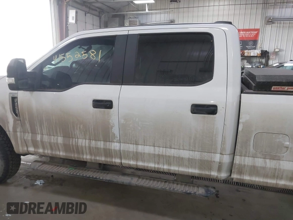 2022 Ford F-250 XL with VIN 1FT7W2B61NEE69151, listed as a IAAI auction lot 41552581 with 37,563 mi miles and . Bid and sale history available at DreamBid. Image 15.