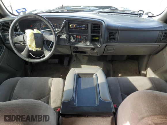 2004 Chevrolet Suburban LS with VIN 3GNEC16Z94G327398, listed as a Copart auction lot 88210895 with 254,365 mi miles and Salvage Title. Bid and sale history available at carsss.com. Image 8.