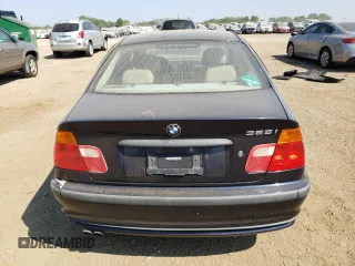 2001 BMW 3 Series 325i with VIN WBAAN37471ND45451, listed as a Copart auction lot 68648884 with 156,589 mi miles and Salvage Title. Bid and sale history available at carsss.com. Image 6.