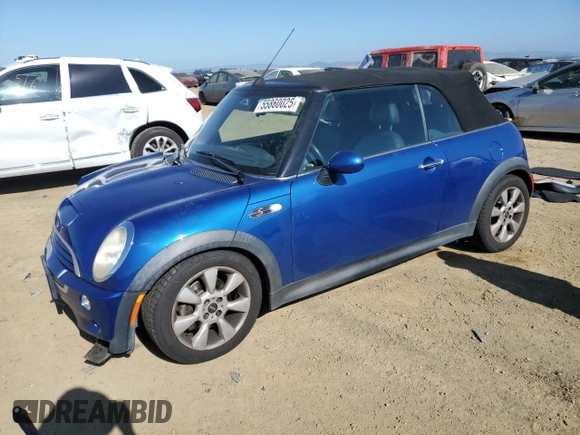 2005 MINI Convertible S z VIN WMWRH33565TK56154, wystawiony jako Copart lot #55860025 z przebiegiem 59 672 mil mil oraz Szkoda całkowita • Salvage title. Historia ofert i sprzedaży dostępna na DreamBid. Obrazek 1.