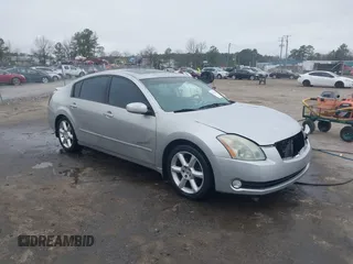 2004 Nissan Maxima SE with VIN 1N4BA41E04C843018, listed as a IAAI auction lot 41781652 with 1 mi miles. Bid and sale history available at carsss.com. Image 1.