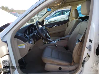 2013 Mercedes-Benz C 300 Sport with VIN WDDGF8AB1DG079449, listed as a Copart auction lot 48121915 with 103,766 mi miles and Clean Title. Bid and sale history available at DreamBid. Image 7.
