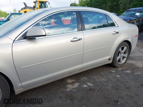 2012 Chevrolet Malibu 1LT with VIN 1G1ZC5E03CF207822, listed as a IAAI auction lot 42208010 with 259,308 mi miles and . Bid and sale history available at DreamBid. Image 6.