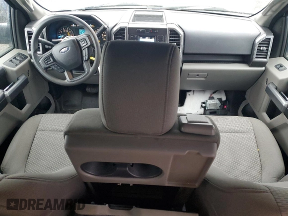 2018 Ford F-150 XL with VIN 1FTEW1EP3JFD05281, listed as a Copart auction lot 50724245 with 48,541 mi miles and Salvage title. Bid and sale history available at DreamBid. Image 8.