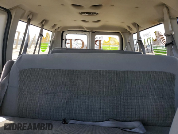 2005 Ford Econoline Passenger XL with VIN 1FBNE31L55HA93452, listed as a Copart auction lot 51860995 with 237,049 mi miles and Clean Title. Bid and sale history available at carsss.com. Image 10.