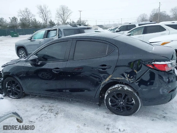 2017 Toyota Yaris iA with VIN 3MYDLBYV2HY149372, listed as a IAAI auction lot 41587941 with 1 mi miles. Bid and sale history available at carsss.com. Image 14.