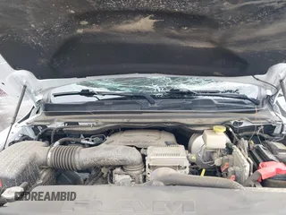 2021 Ram 1500 Big Horn z VIN 1C6RREFT2MN647379, wystawiony jako IAAI lot #42094375 z przebiegiem 57 121 mil mil oraz . Historia ofert i sprzedaży dostępna na DreamBid. Obrazek 10.