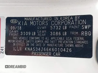 2019 Kia K900 z VIN KNAS34J66K6010426, wystawiony jako IAAI lot #42107537 z przebiegiem 68 601 mil mil oraz . Historia ofert i sprzedaży dostępna na DreamBid. Obrazek 9.