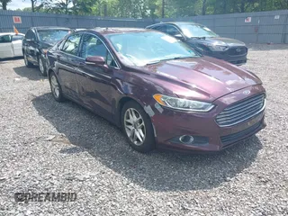 2013 Ford Fusion SE z VIN 3FA6P0HR1DR316477, wystawiony jako IAAI lot #42764152 z przebiegiem 122 521 mil mil oraz . Historia ofert i sprzedaży dostępna na DreamBid. Obrazek 1.