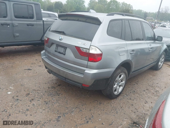 2007 BMW X3 3.0si with VIN WBXPC93487WF20145, listed as a IAAI auction lot 42010442 with 166,715 mi miles. Bid and sale history available at carsss.com. Image 4.