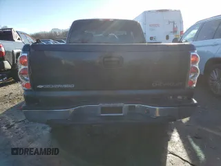2004 Chevrolet Silverado 2500 LS z VIN 1GCGK29U24Z109930, wystawiony jako Copart lot #50137625 z przebiegiem 309 478 mil mil oraz Nie do naprawy • Non repairable. Historia ofert i sprzedaży dostępna na DreamBid. Obrazek 6.