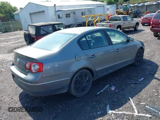 2006 Volkswagen Passat with VIN WVWGK73C86P090764, listed as a IAAI auction lot 42653361 with 101,464 mi miles and . Bid and sale history available at DreamBid. Image 4.