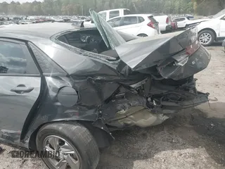2024 Hyundai Elantra SE with VIN KMHLL4DG5RU774748, listed as a IAAI auction lot 41927787 with 21,604 mi miles and . Bid and sale history available at DreamBid. Image 6.