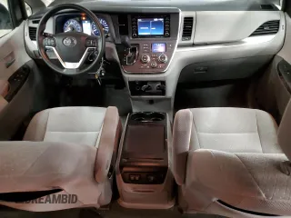 2018 Toyota Sienna LE with VIN 5TDJZ3DC7JS205622, listed as a Copart auction lot 37361044 with 50,162 mi miles and Salvage title. Bid and sale history available at DreamBid. Image 8.