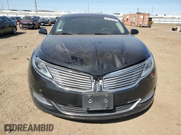 2015 Lincoln MKZ z VIN 3LN6L2GK1FR613074, wystawiony jako Copart lot #52157775 z przebiegiem 118 144 mil mil oraz Szkoda całkowita • Salvage title. Historia ofert i sprzedaży dostępna na DreamBid. Obrazek 5.